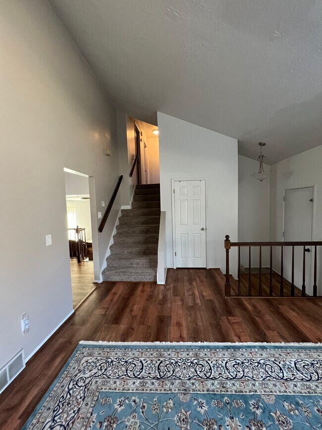 1638 E 9800 S, Sandy, UT 84092 House for Rent in Sandy, UT