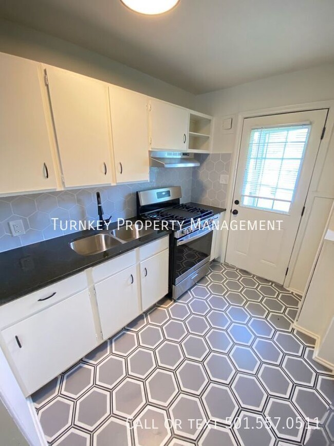 Foto del edificio - 623 Sherman St