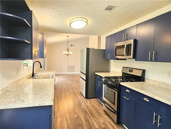 Foto del edificio - 20 Hartley Woods Dr