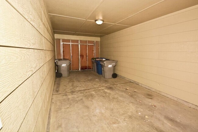 Foto del edificio - 1122 S Pond St