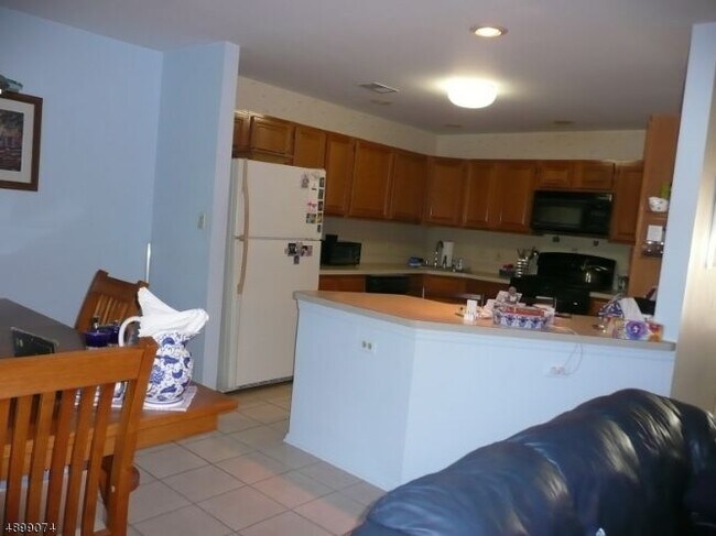 Foto del edificio - 62 Knoll Ct