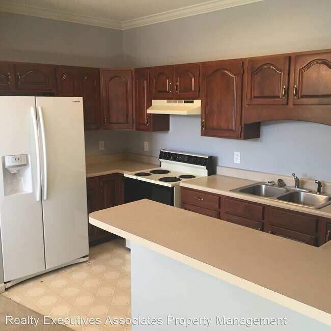 Building Photo - 2 br, 2 bath House - 771 Sterchi Park Way