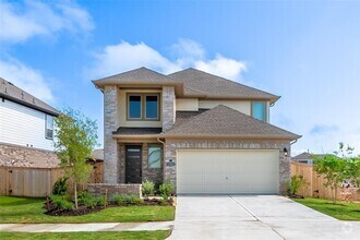 Building Photo - 12502 Llano Estacado Dr