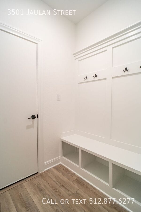 Foto del edificio - 3501 Jaulan St