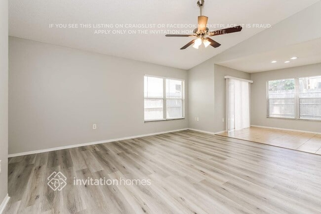Building Photo - 648 Lake Dexter Cir