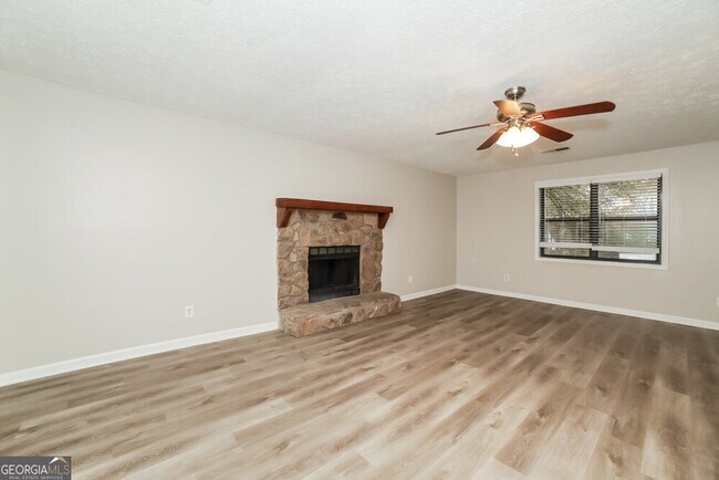 Foto del edificio - 2435 Anderson Mill Rd