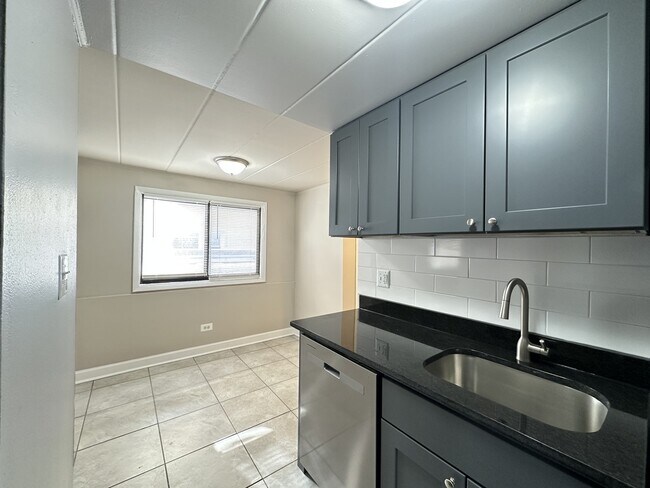 Foto del edificio - 3812 25th Ave