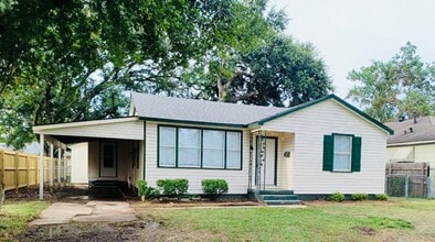 Building Photo - 4431 Adams Ave
