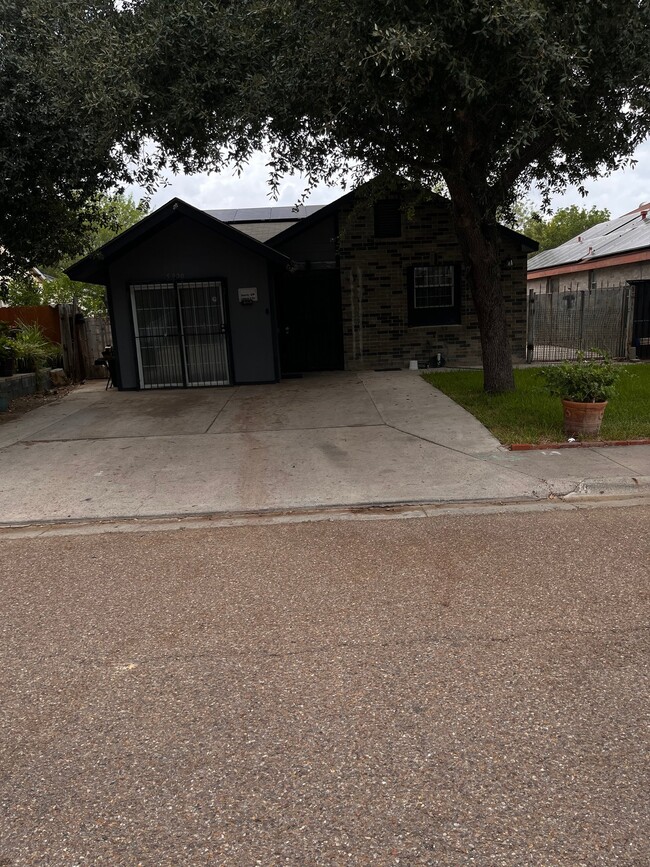 Building Photo - 5920 Ruger Dr