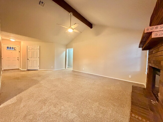 Foto del edificio - 10802 E 101st St N