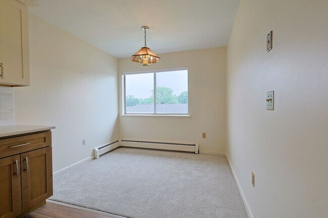 Foto del edificio - 2740 South Rd