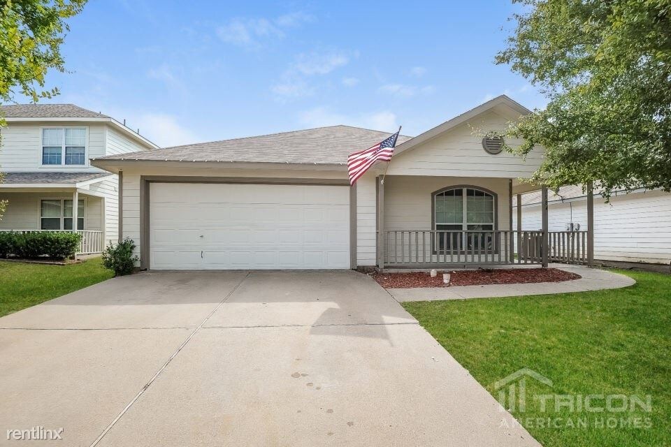 1584 Sandhurst Dr, Waxahachie, TX 75165 House Rental in Waxahachie