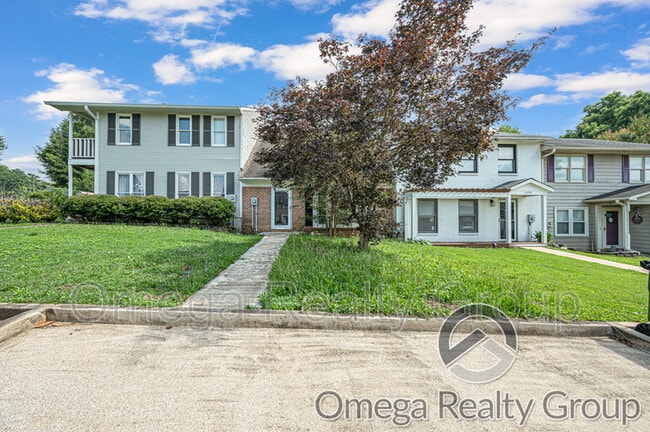 Building Photo - 2172 Cheshire Dr