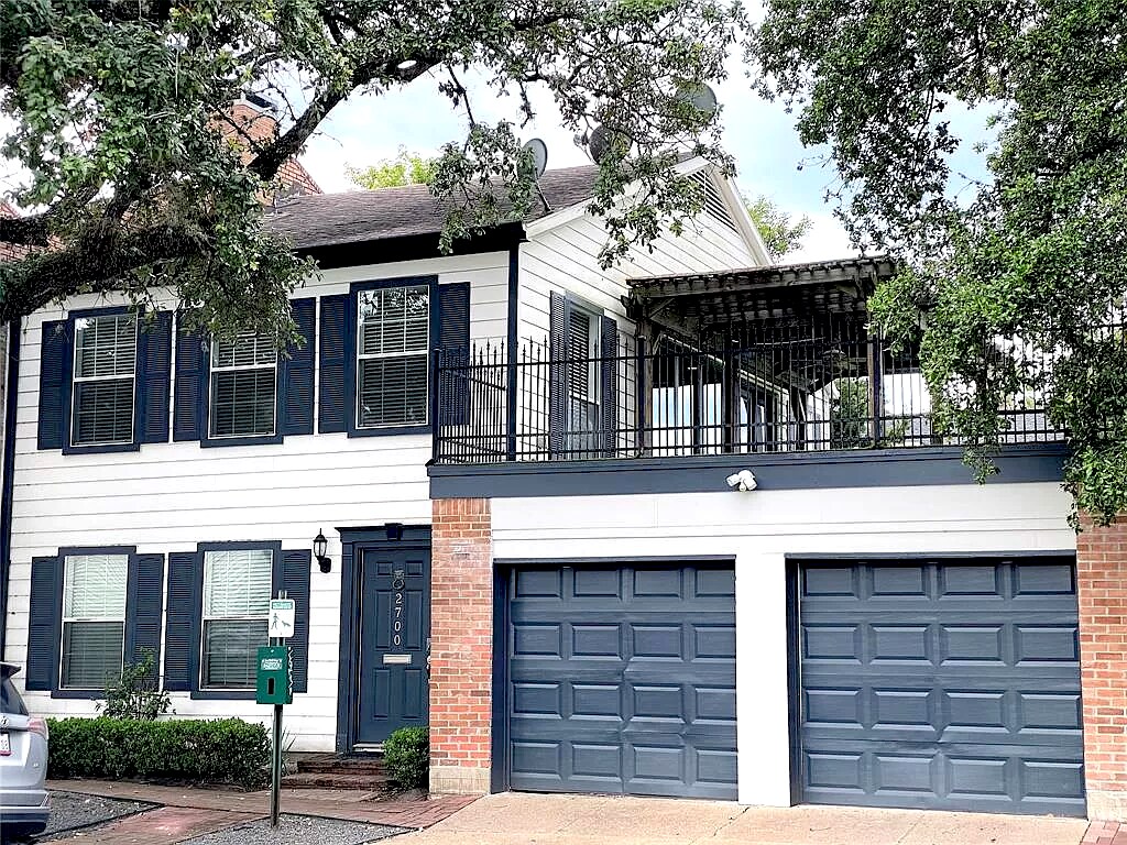 Foto principal - 2700 Mason St