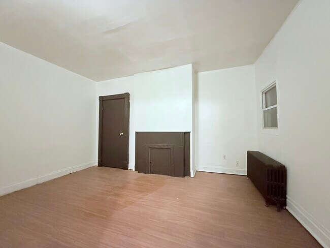 Foto del edificio - 242 Ophelia St