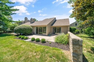 Building Photo - 5774 Strathmore Ln