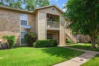 Building Photo - 1311 Antoine Dr