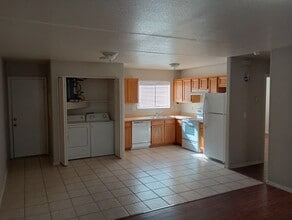 Building Photo - 14340 S Durango Rd