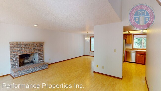 Foto del edificio - 4 br, 2.5 bath House - 2077 SE 73rd Avenue