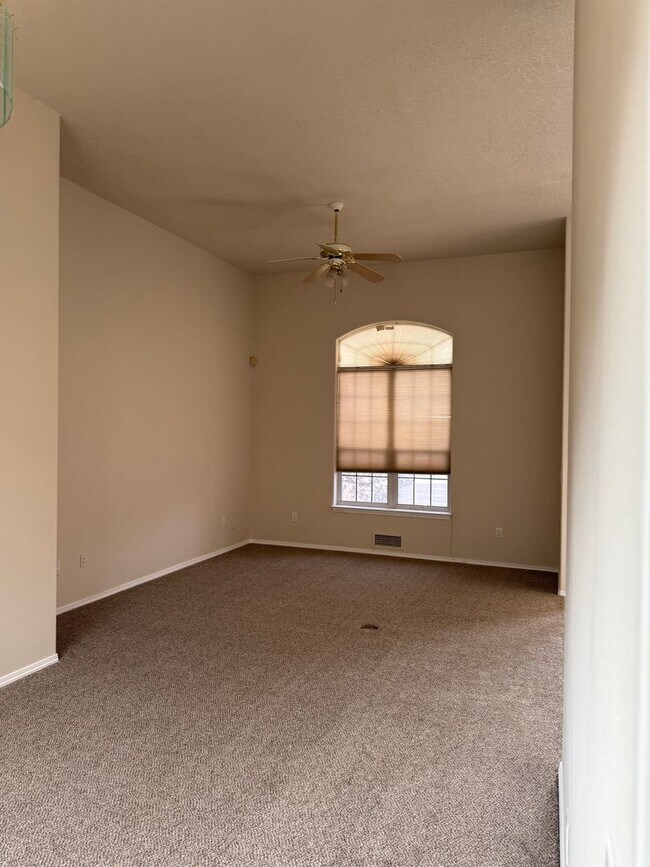 Foto del edificio - 5710 Balsa Ct