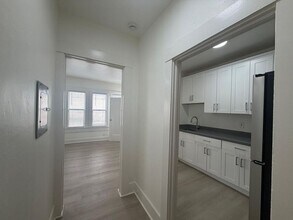 Building Photo - 71 10th St