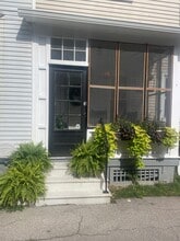 Building Photo - 44 Rowley St