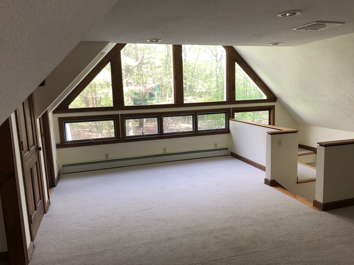 165 Cherry St, Wenham, MA 01984 165 Cherry St Wenham, MA Apartments