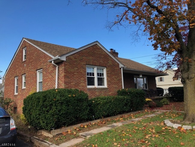 Foto del edificio - 1301 Knopf St