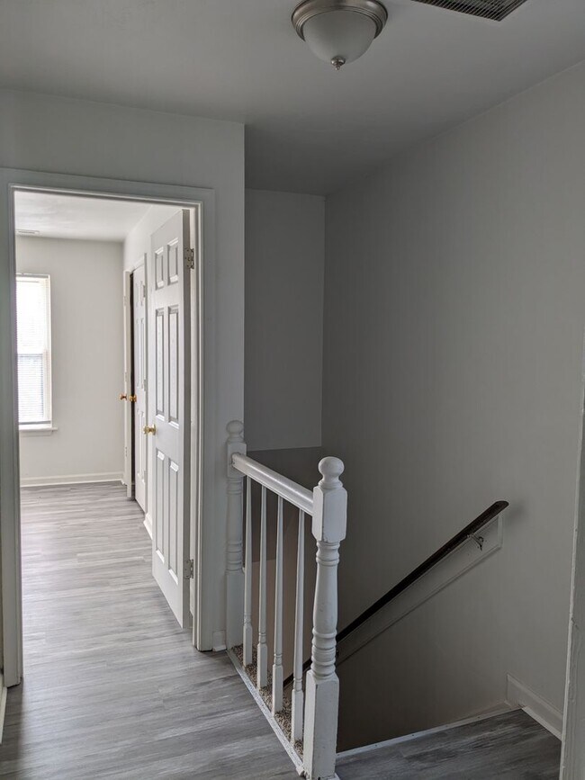 Foto del edificio - 1214-1214 Transylvania Ave