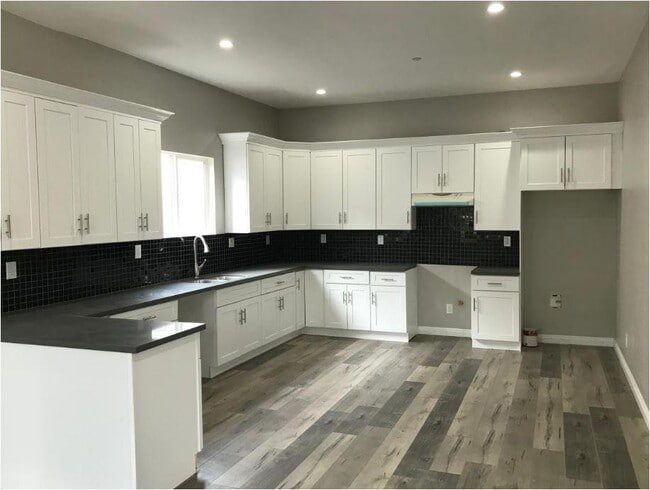 Photo - 107(1476) Apartment