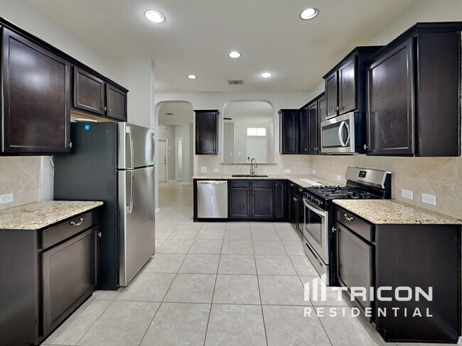 Building Photo - 8723 Emerald Sky Drive San Antonio TX