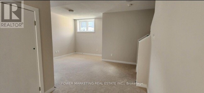 Building Photo - 139 Beebalm Cres