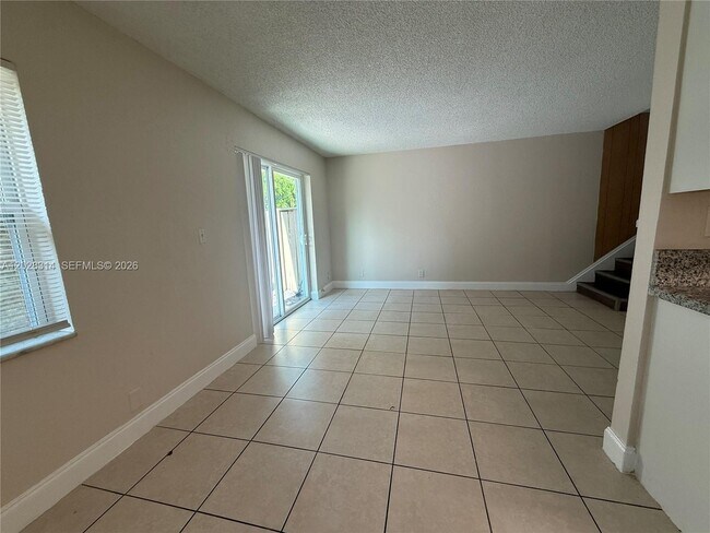 Foto del edificio - 2216 NW 59th Way