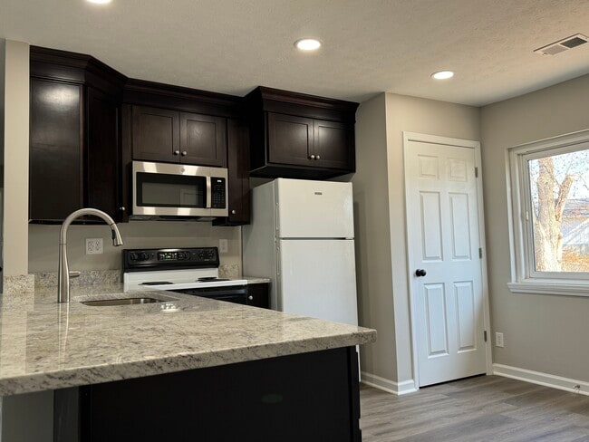Building Photo - 5703 Revere Dr