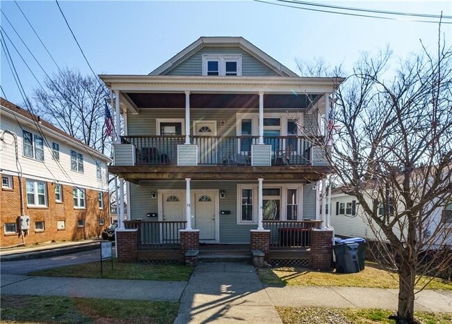 Building Photo - 51 Huxley Ave