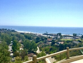 Building Photo - 6232 Tapia Dr