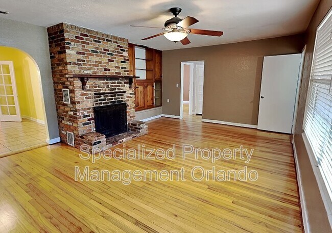 Foto del edificio - 1738 N Shore Terrace