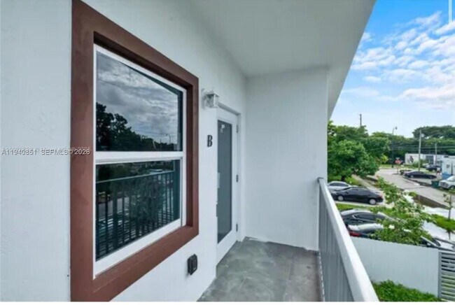 Foto del edificio - 1831 NW 67th St