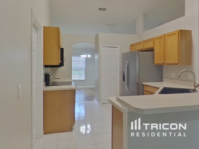 Foto del edificio - 609 White Oak Way