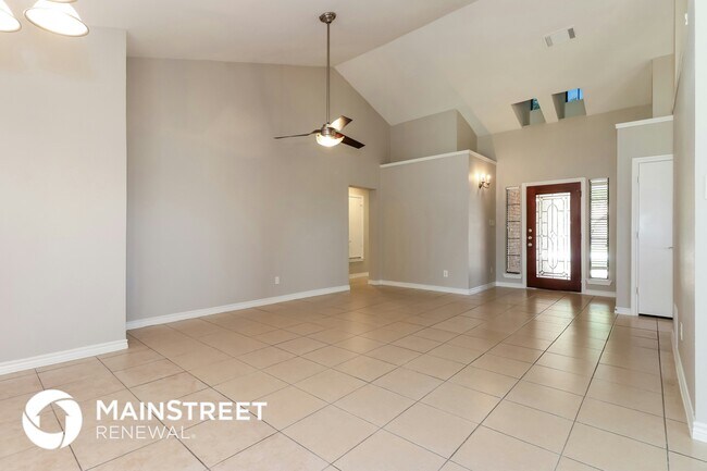Building Photo - 3224 Woodstone Trail