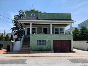 Building Photo - 38 Clayton Ave