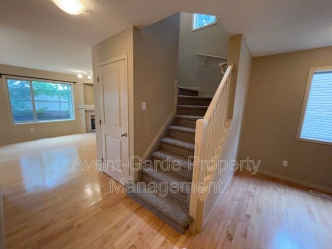 Building Photo - 21 Summerwood Dr