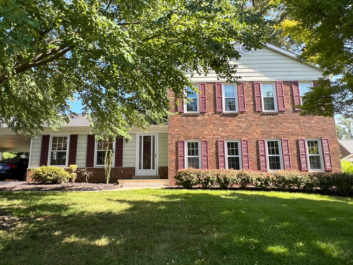 7407 Beverly Manor Dr, Annandale, VA 22003 House Rental in Annandale, VA