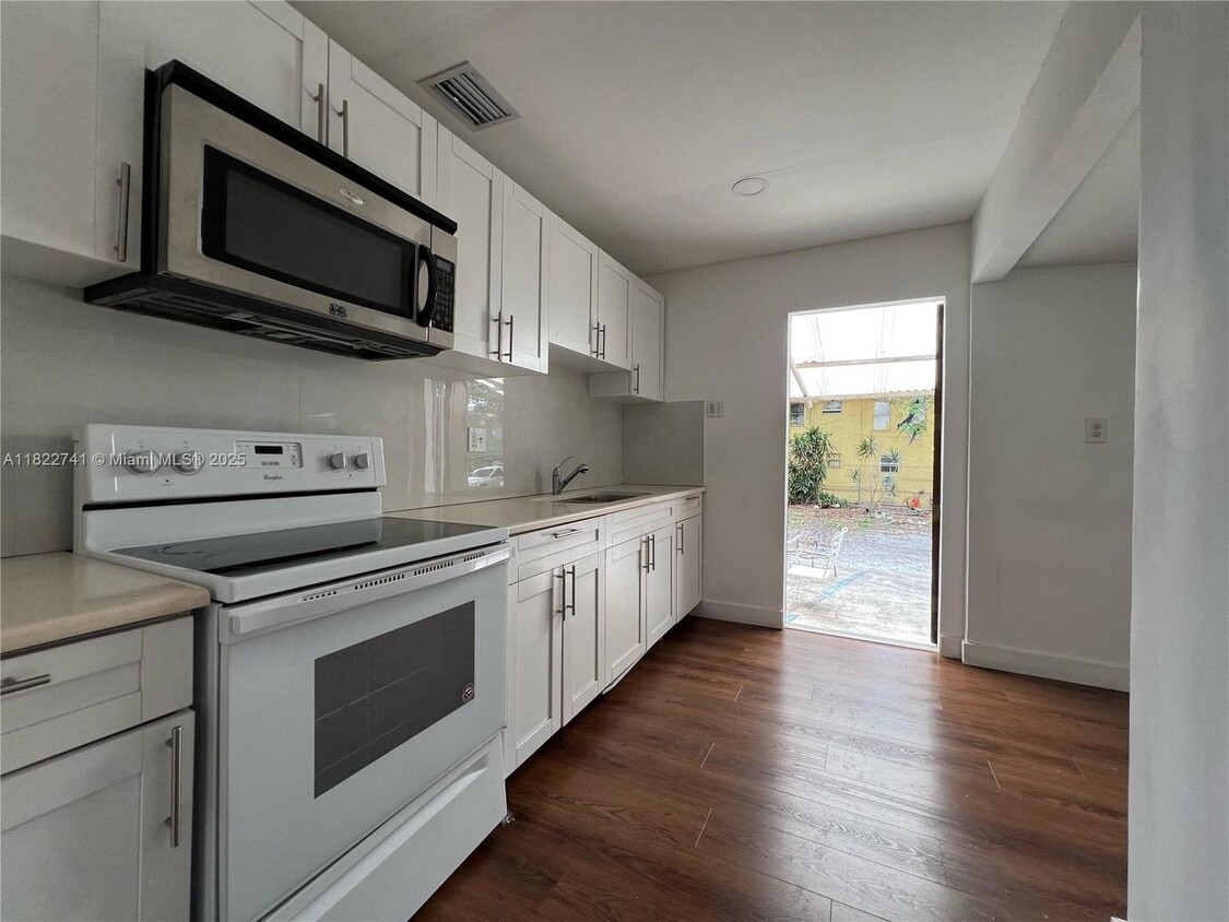 Photo - 1334 SW 1st Street B, Miami, FL 33135