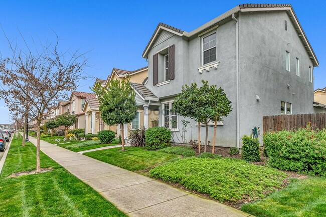 Foto del edificio - 4567 Juneberry Dr
