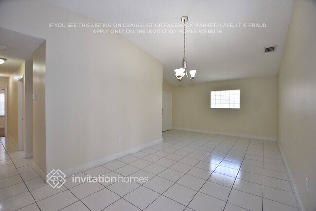Building Photo - 13750 SW 157th Terrace