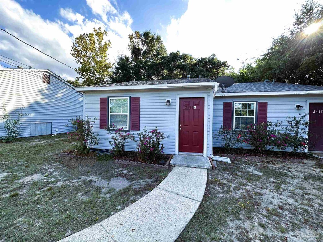 2435 Kelso Rd, Pensacola, FL 32514 House Rental in Pensacola, FL