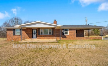 Building Photo - 4680 S Grundy Quarles Hwy