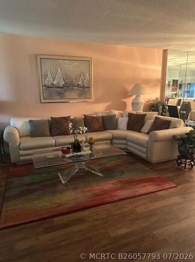 Building Photo - 4735 Lucerne Lakes Blvd E