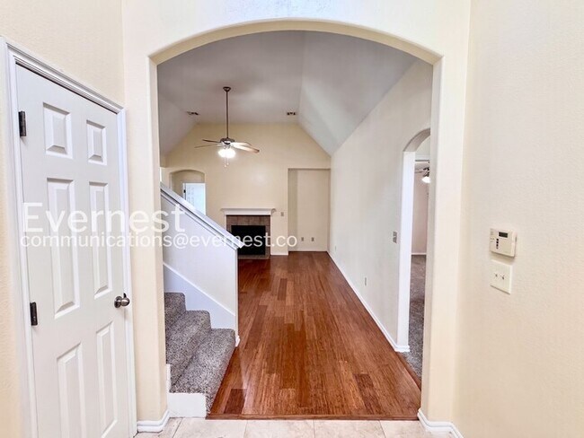 Foto del edificio - 20241 E 43rd Pl S